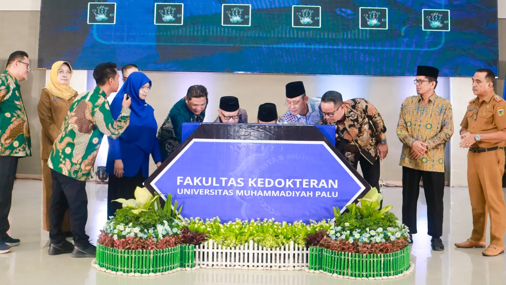 More recently with desktop publishing software like Aldus PageMaker including versions of Lorem Ipsum.